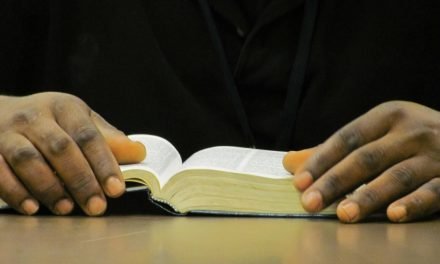 Felizes Para Sempre! Na Perfeita Presença de Deus