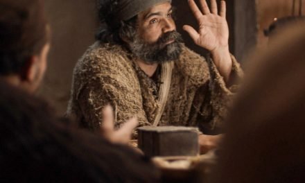 Sacudido com violência